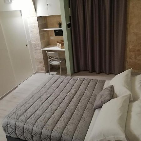 Albachiara Suite Трани Экстерьер фото