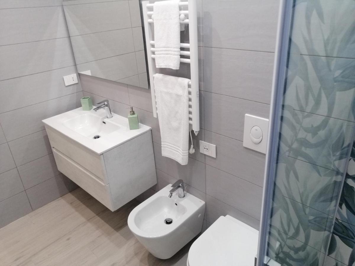 Albachiara Suite Трани Экстерьер фото