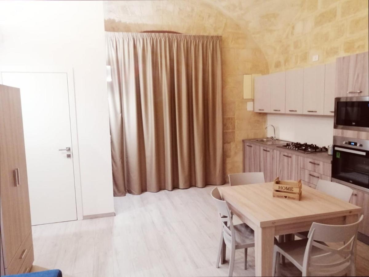 Albachiara Suite Трани Экстерьер фото